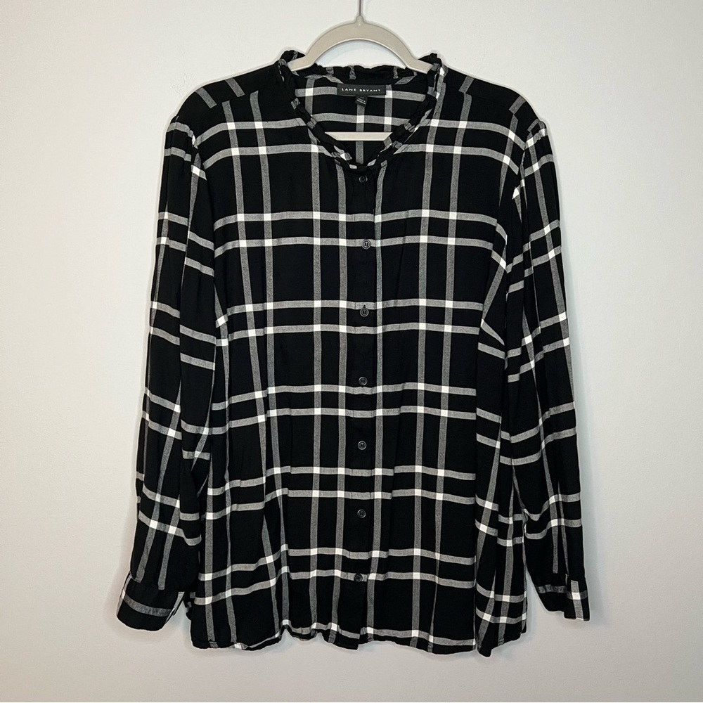 Women’s Lane Bryant black plaid plaid loose fit button down shirt size 24
